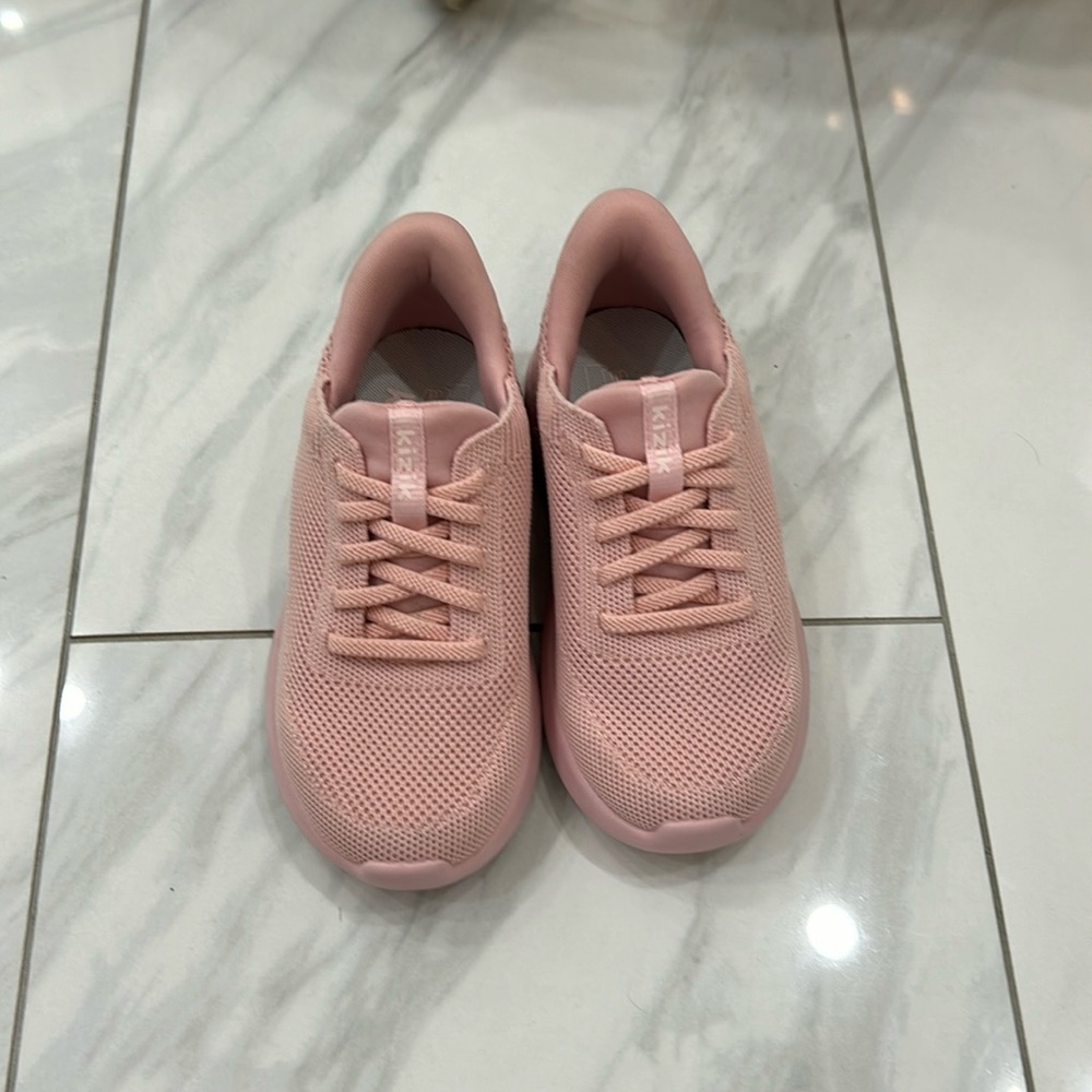 Kizik Athens Kids Slip-On Tennis Shoe